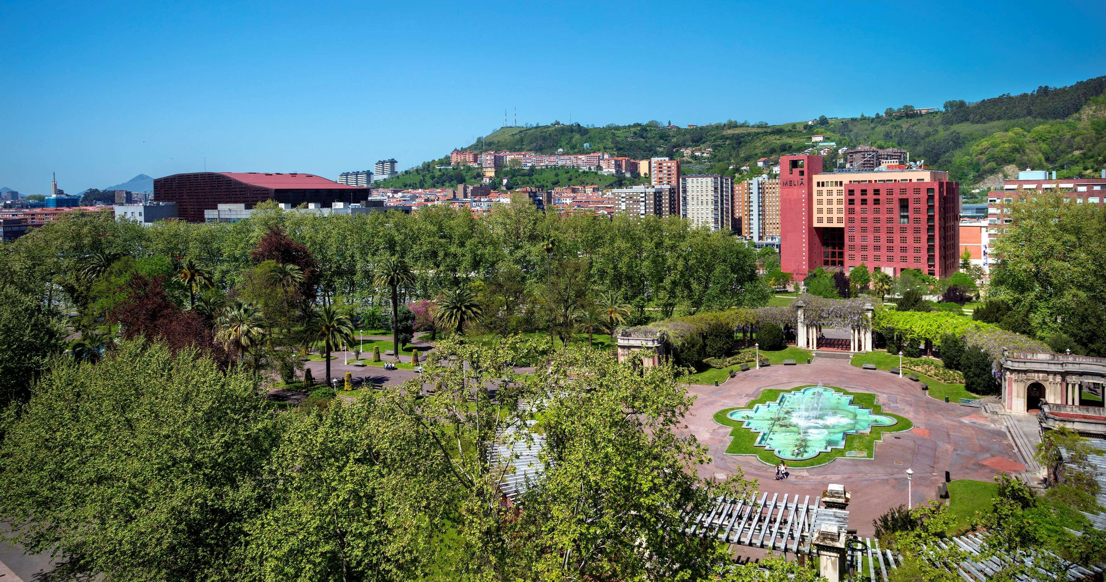 Hotel Melia Bilbao Exterior photo